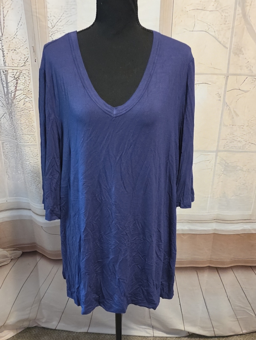 Kohl's Women's V-Neck Tunic in Navy Blue